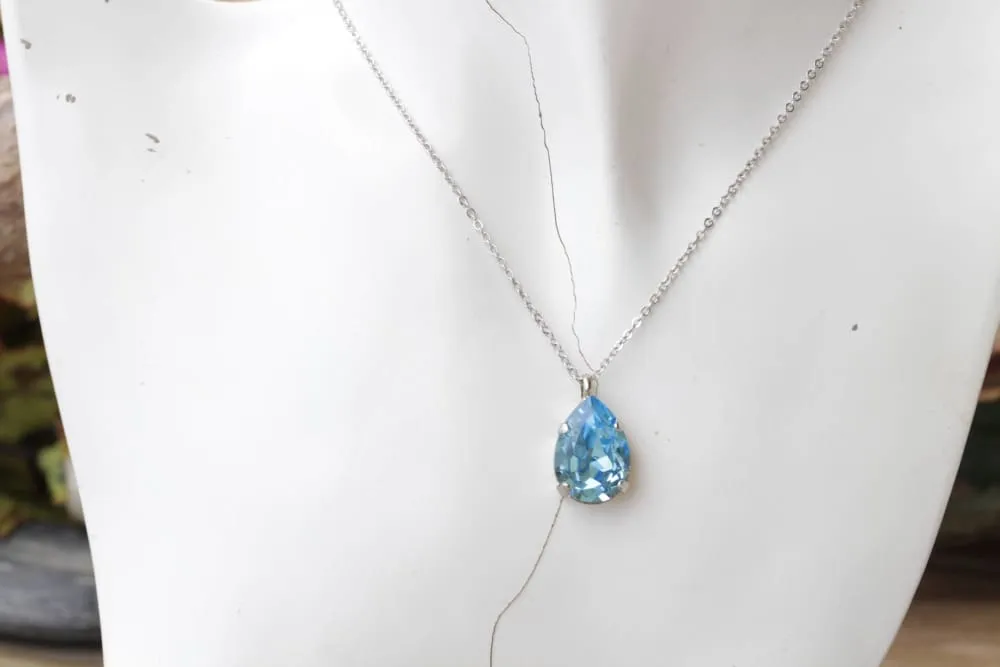 AQUAMARINE NECKLACE