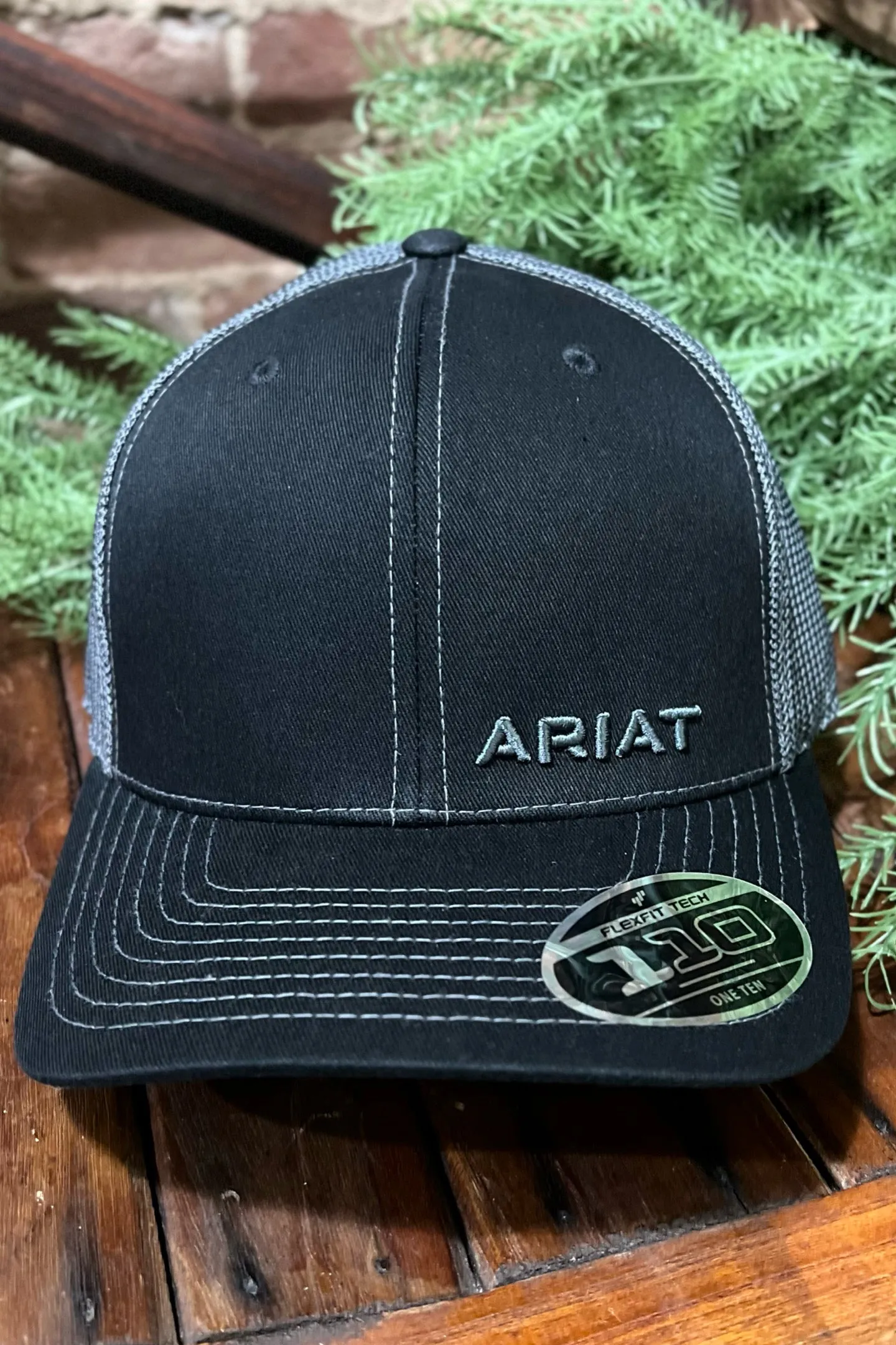 Ariat Men's Fit Flex 110 Text Offset Cap