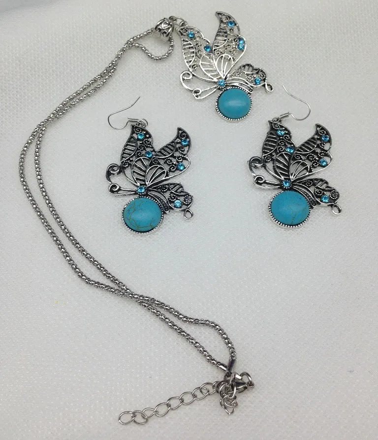 Exotic Butterfly Charm Necklace and Earring Set - Planderful Savanna Rhythms Collection