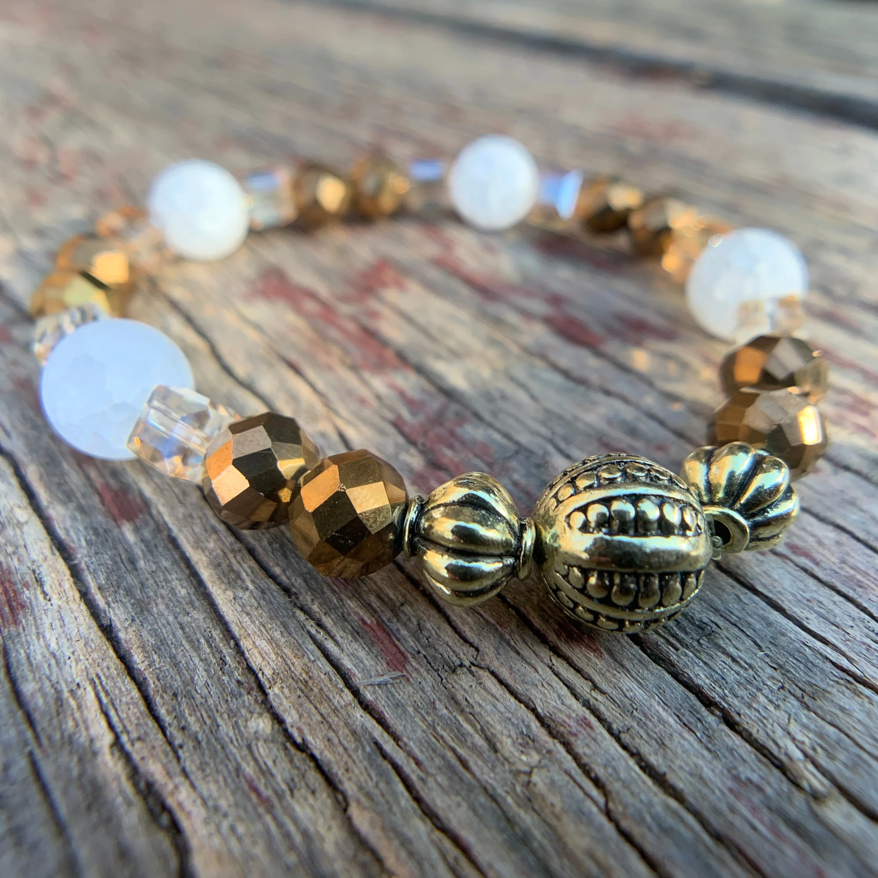 Gold & White Beaded Bracelet