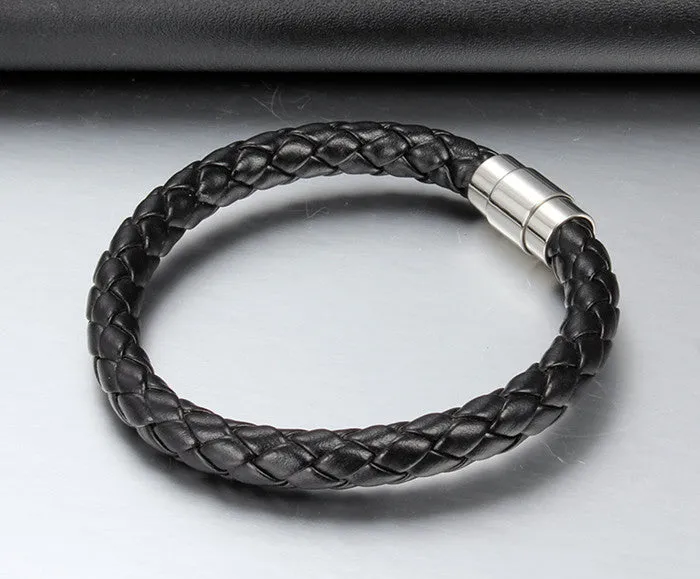 New Fashion Jewelry Men Leather Titanium Steel Bracelets Male Retro Bracelet Personality Gift