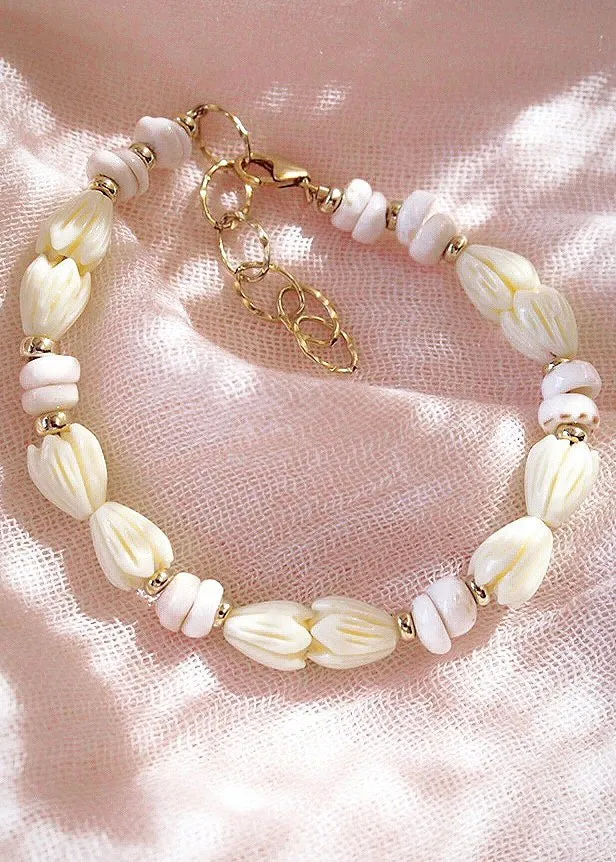 Pikake Puka Shell Bracelet - Me'e