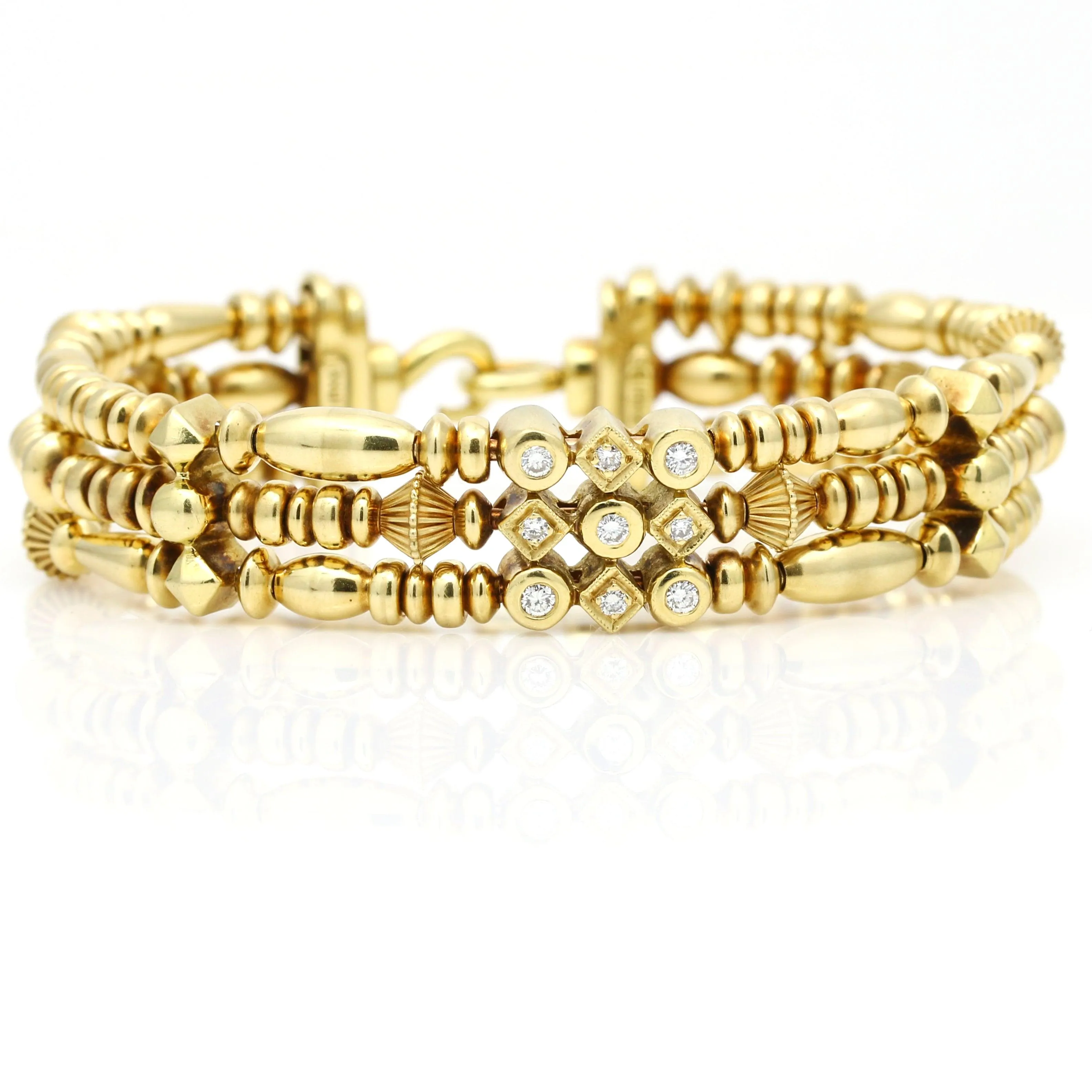 Seidengang Diamond Three-Row Bangle Bracelet in 18k Yellow Gold