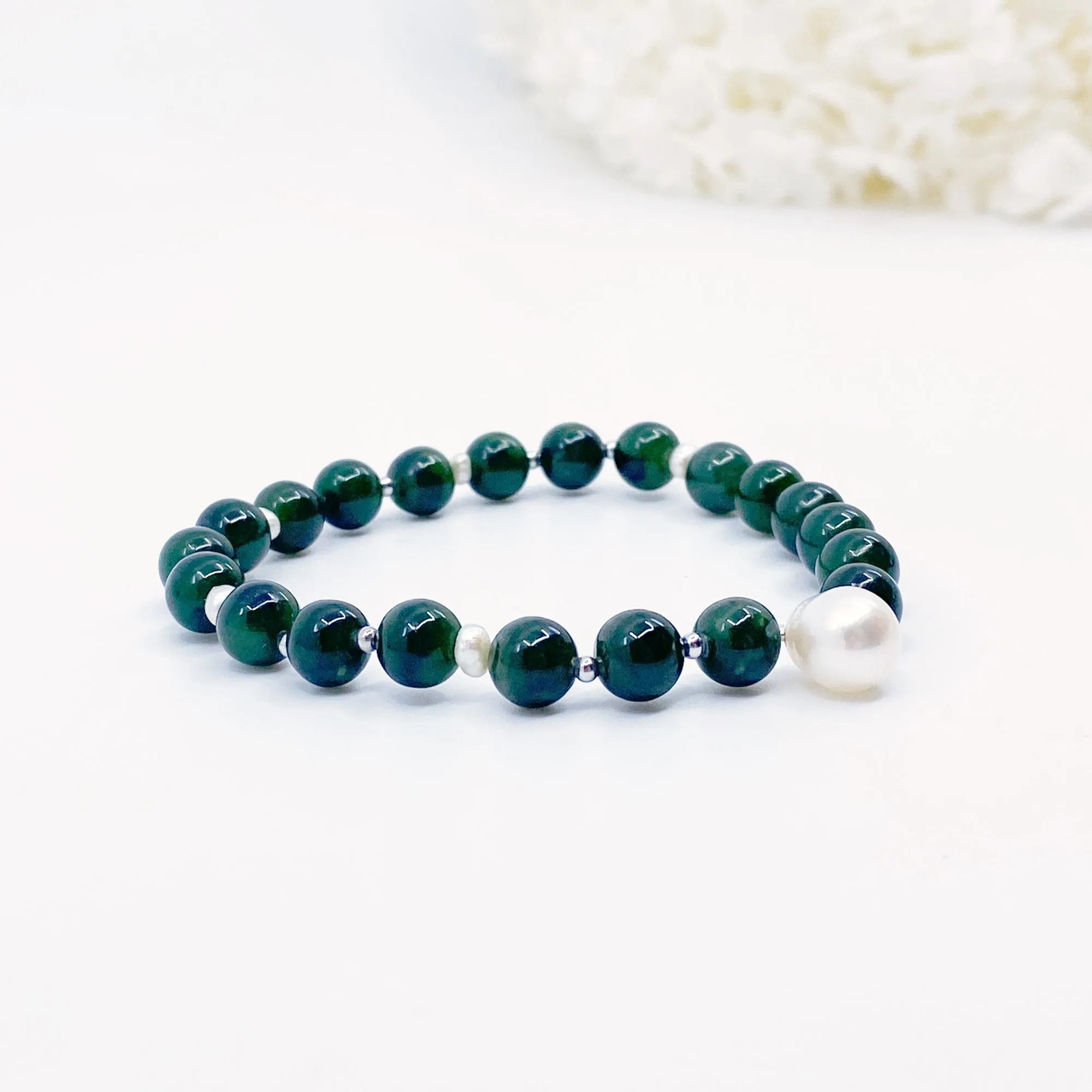 The Nine Beaded Green Phantom Bracelet