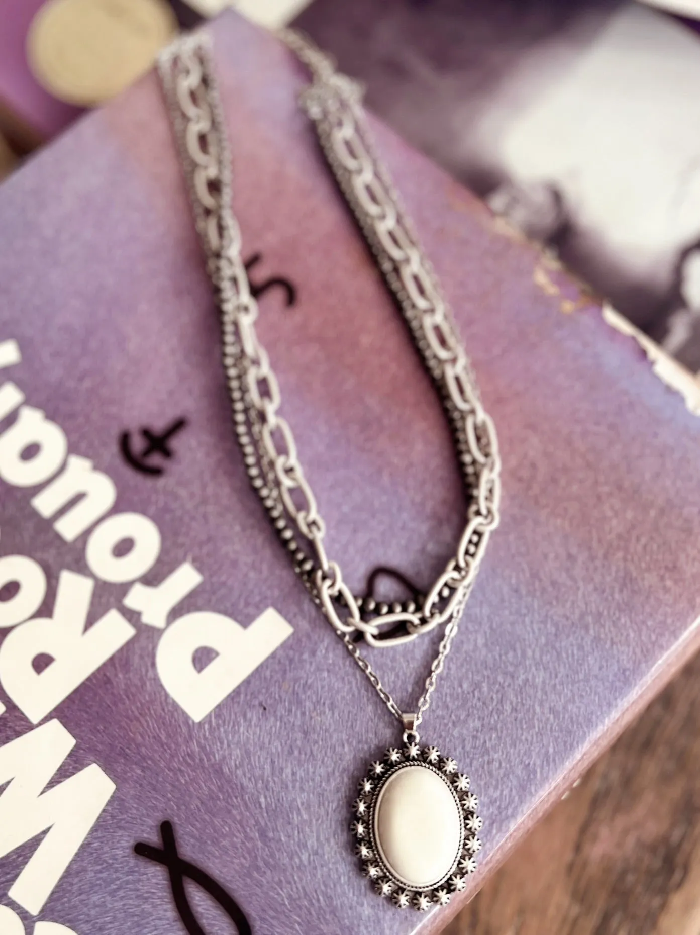 Triple Stranded Western Style White Pendant Necklace