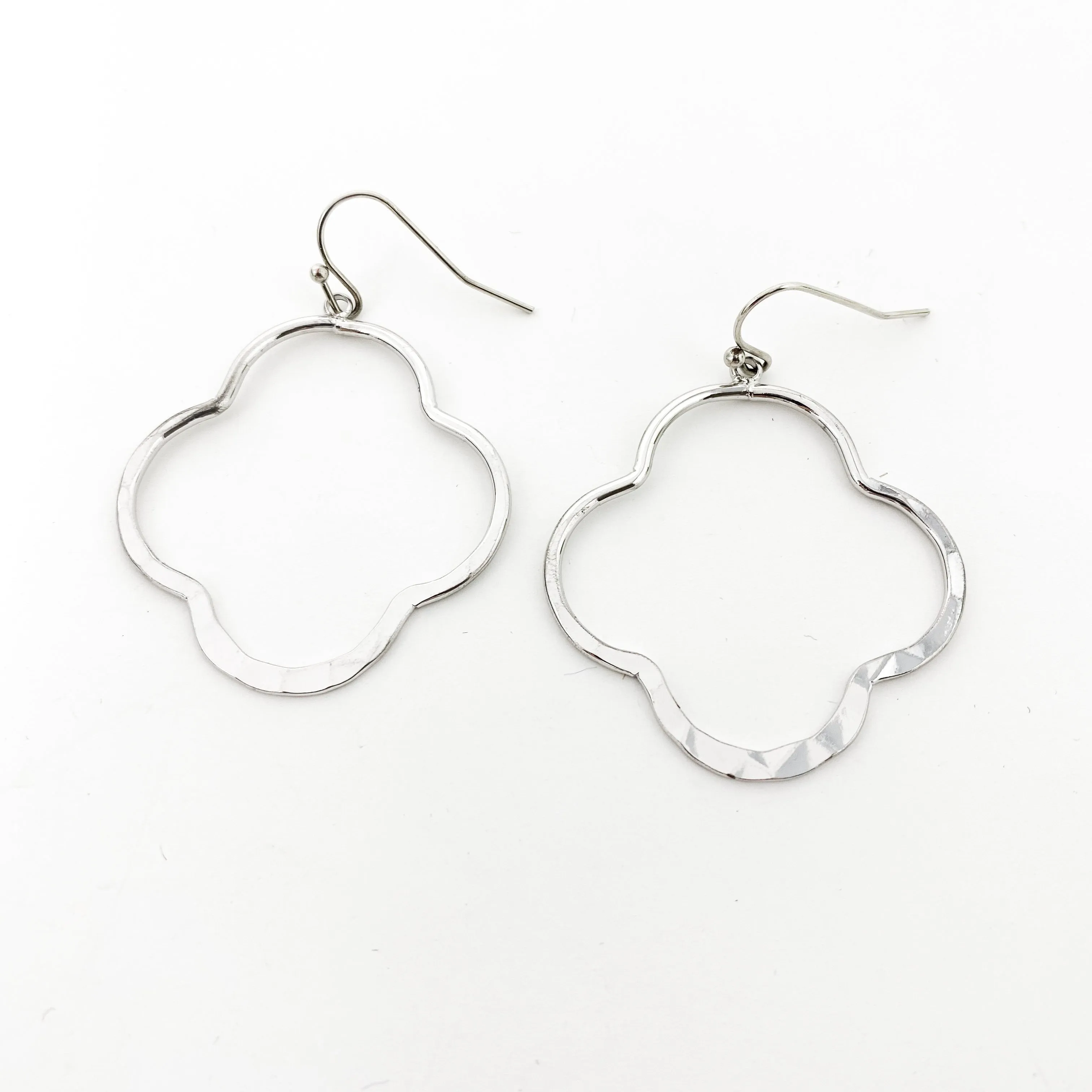 Vera Hammered Van Cleef Earring