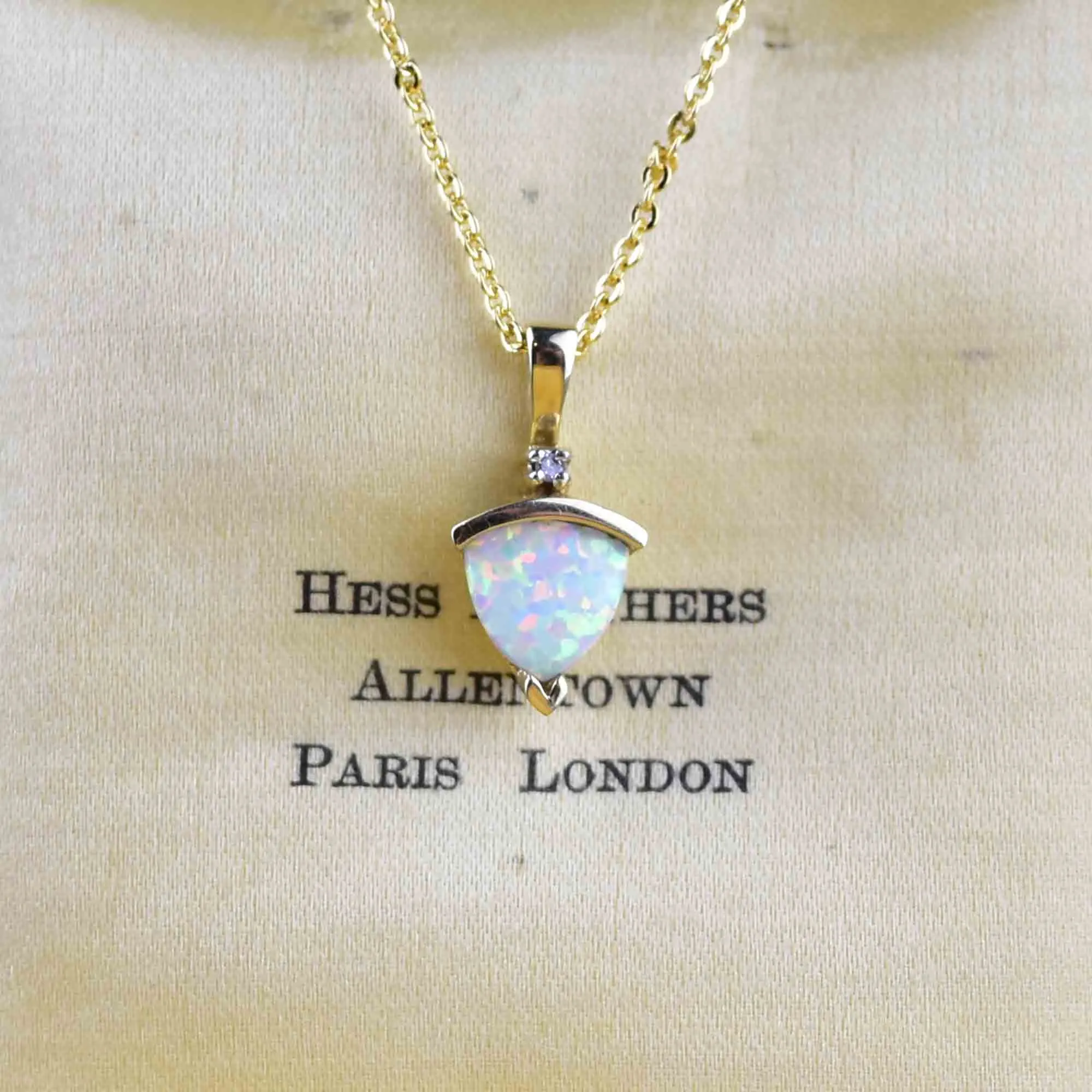 Vintage 10K Gold Trillion Opal Diamond Pendant Necklace