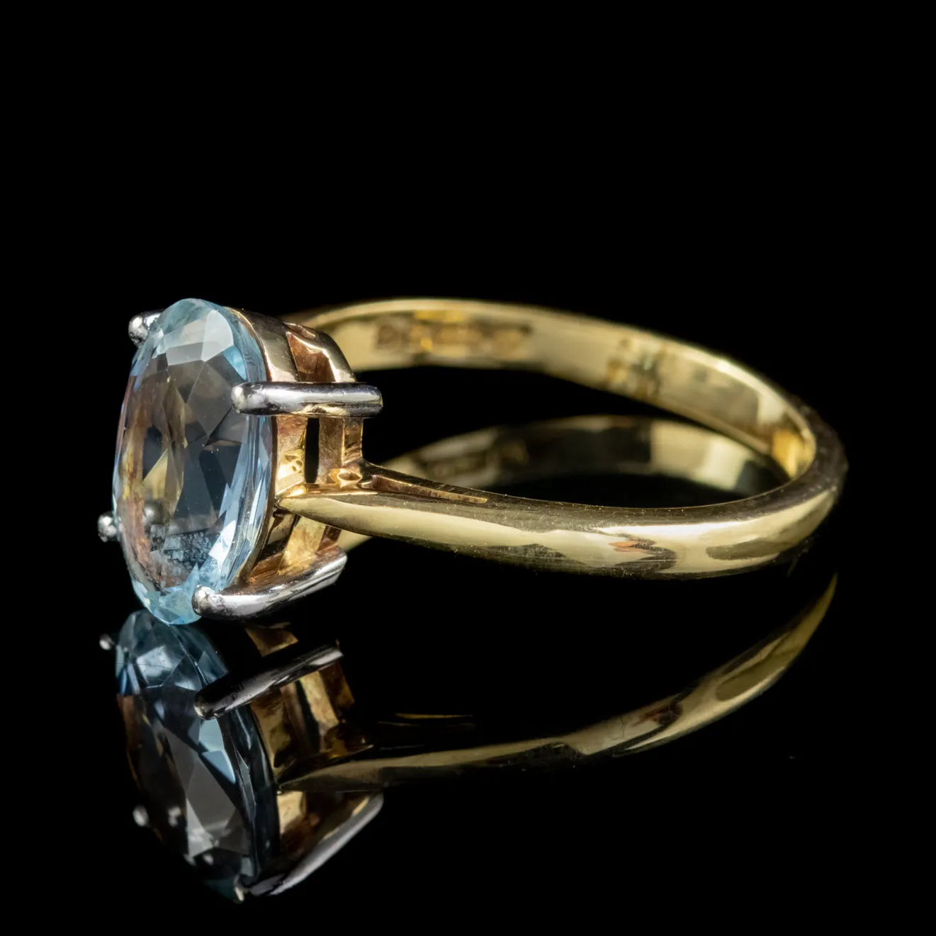 Vintage 2.50Ct Aquamarine Engagement Ring 18Ct Gold Dated 1984